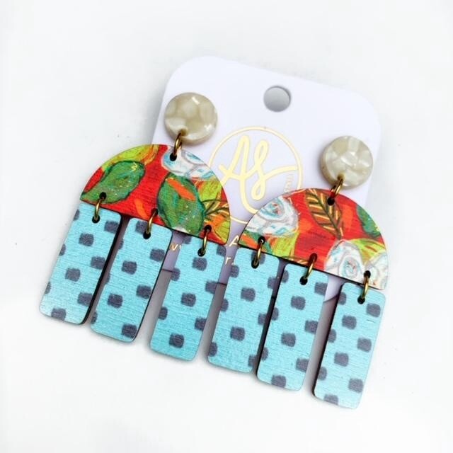 Audra Style Agatha Dangle, Phrase: White Rose Red Mint Grey Dot