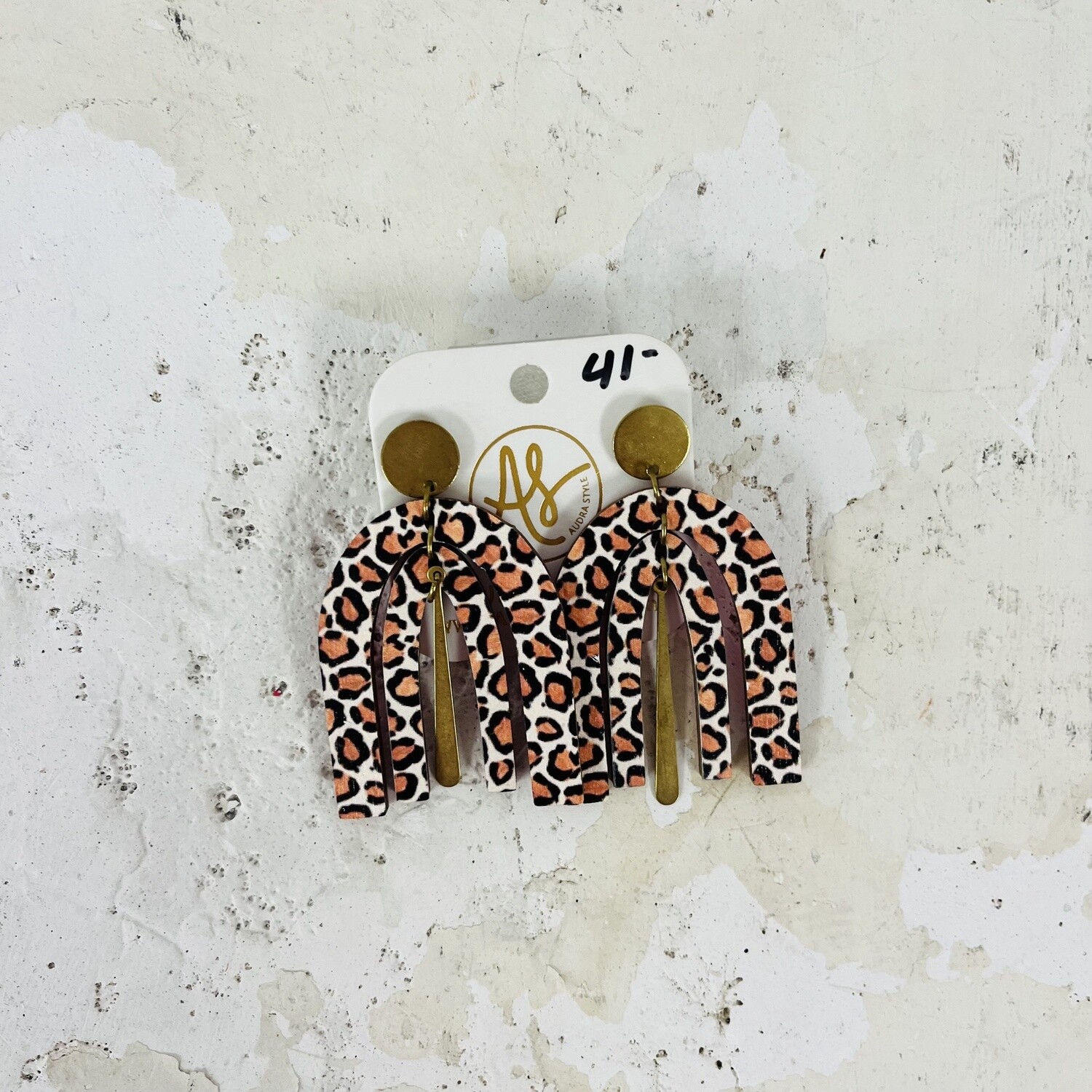 Audra Style Dorothy Dangle, Phrase: Leopard