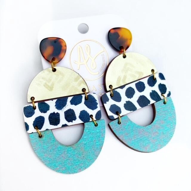 Audra Style Bela Dangle, Phrase: 67 Chevy Black Dot Patina