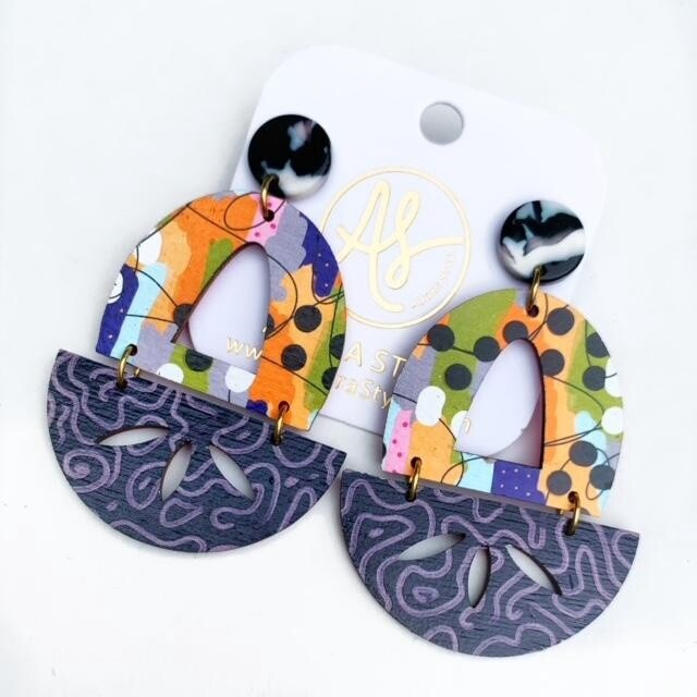 Audra Style Dawson Dangle, Phrase: Navy Orange Confetti Navy Liquid Puzzle