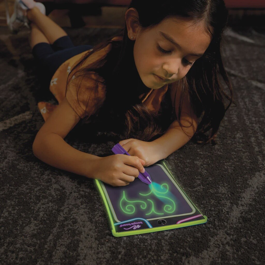 Boogie Board Magic Sketch  Glow in the Dark