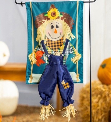 Scarecrow Kickin Garden Flag