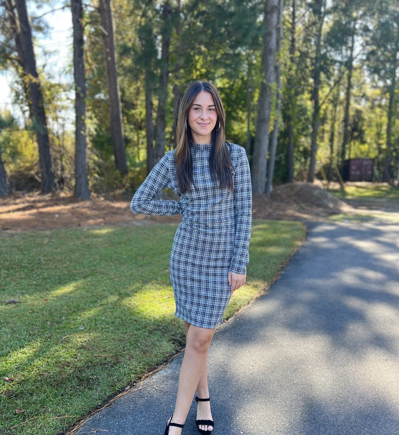 The Giving Project - Long Sleeve Shift Midi Dress - Plaid