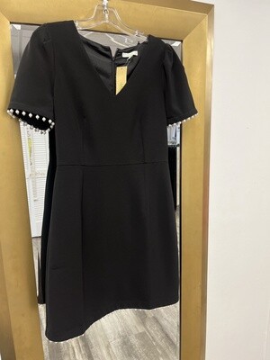 Jade V-Neck Pearl/Black Dress