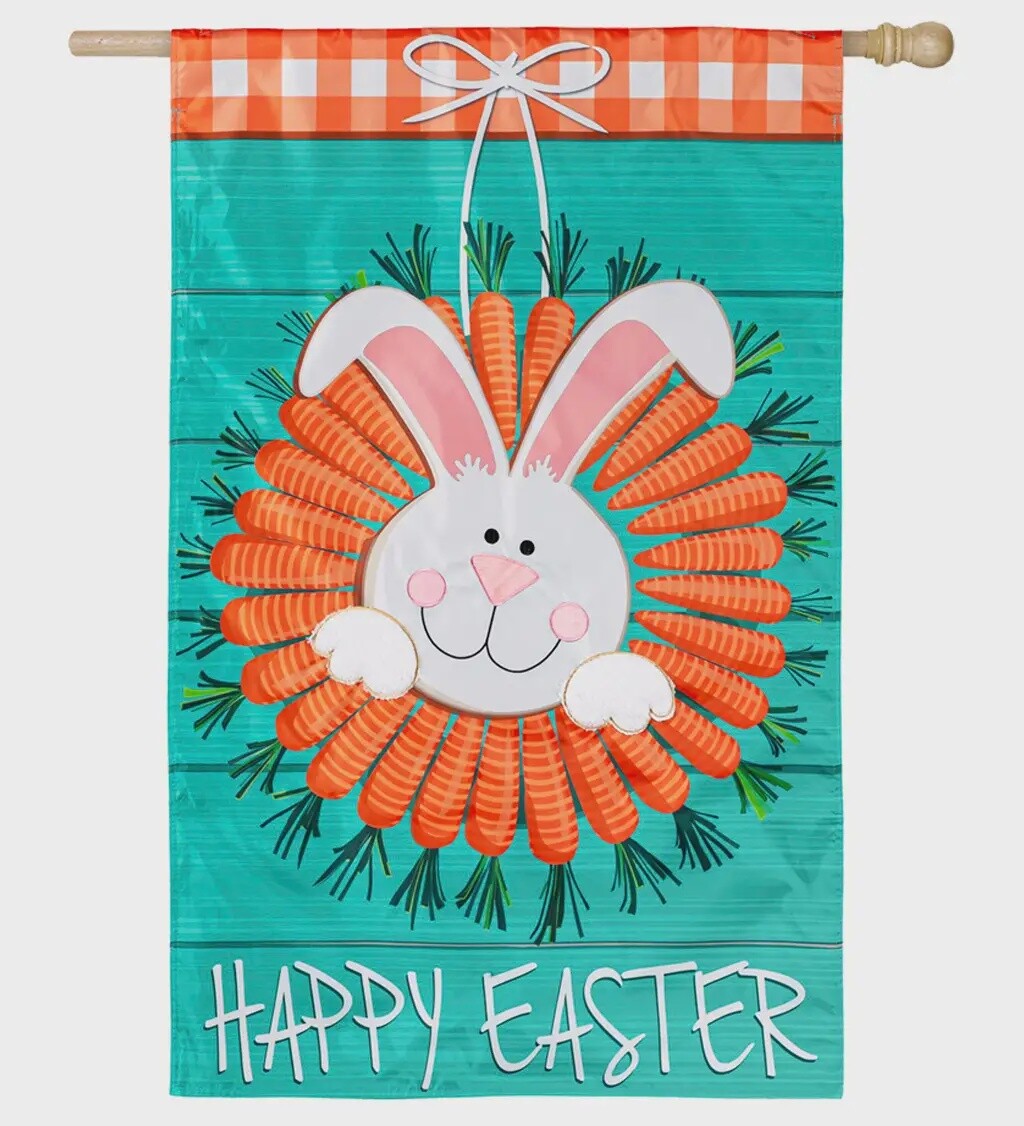 Evergreen Carrot Wreath Decorative House Flag