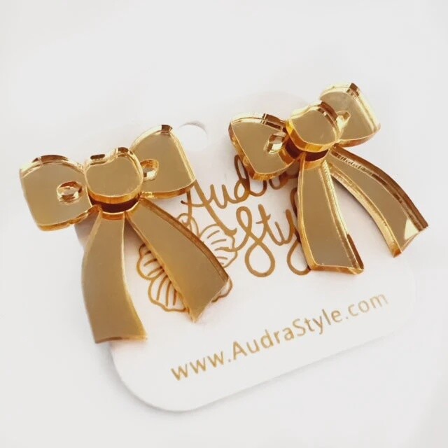Audra Style Bow Stud Gold Mirror