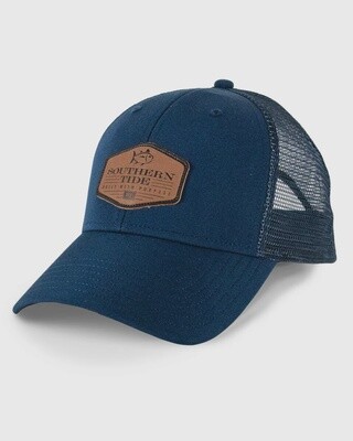Southern Tide Men&#39;s Built With A Purpose Trucker Hat