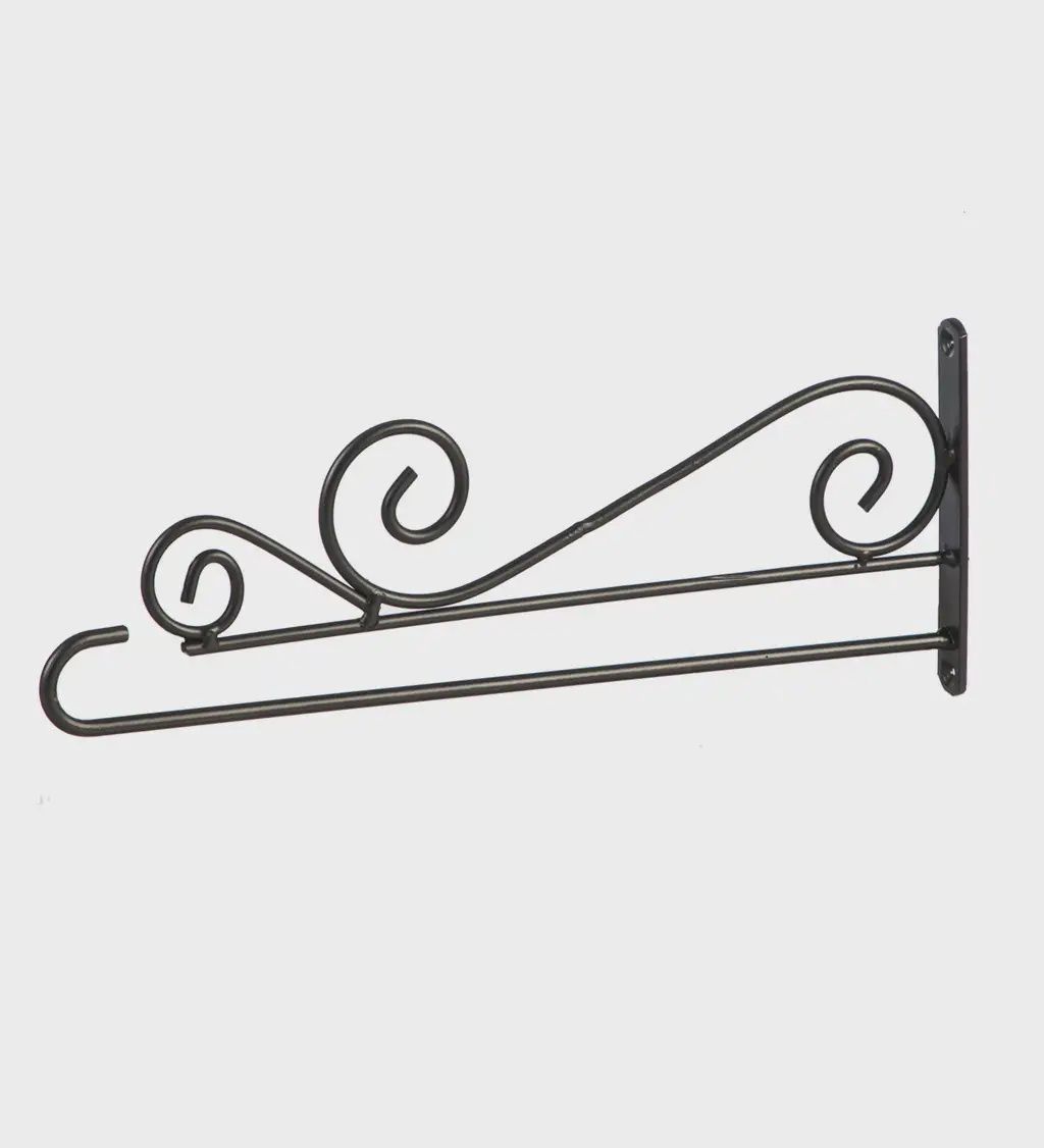 Swirl Wall-Mount Garden Flag Metal Hanger