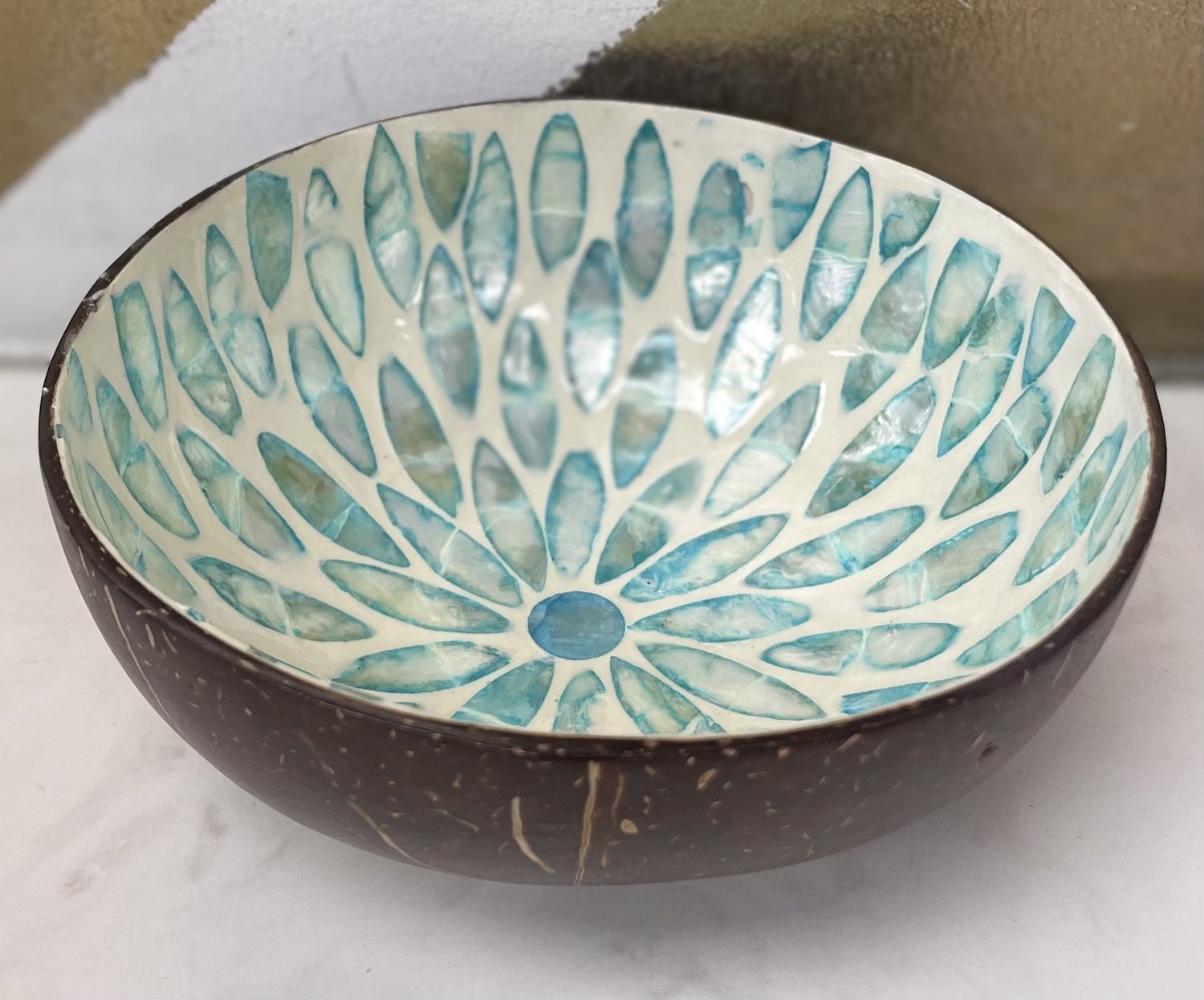 Decorative Coconut Bowls, color: Blue flower