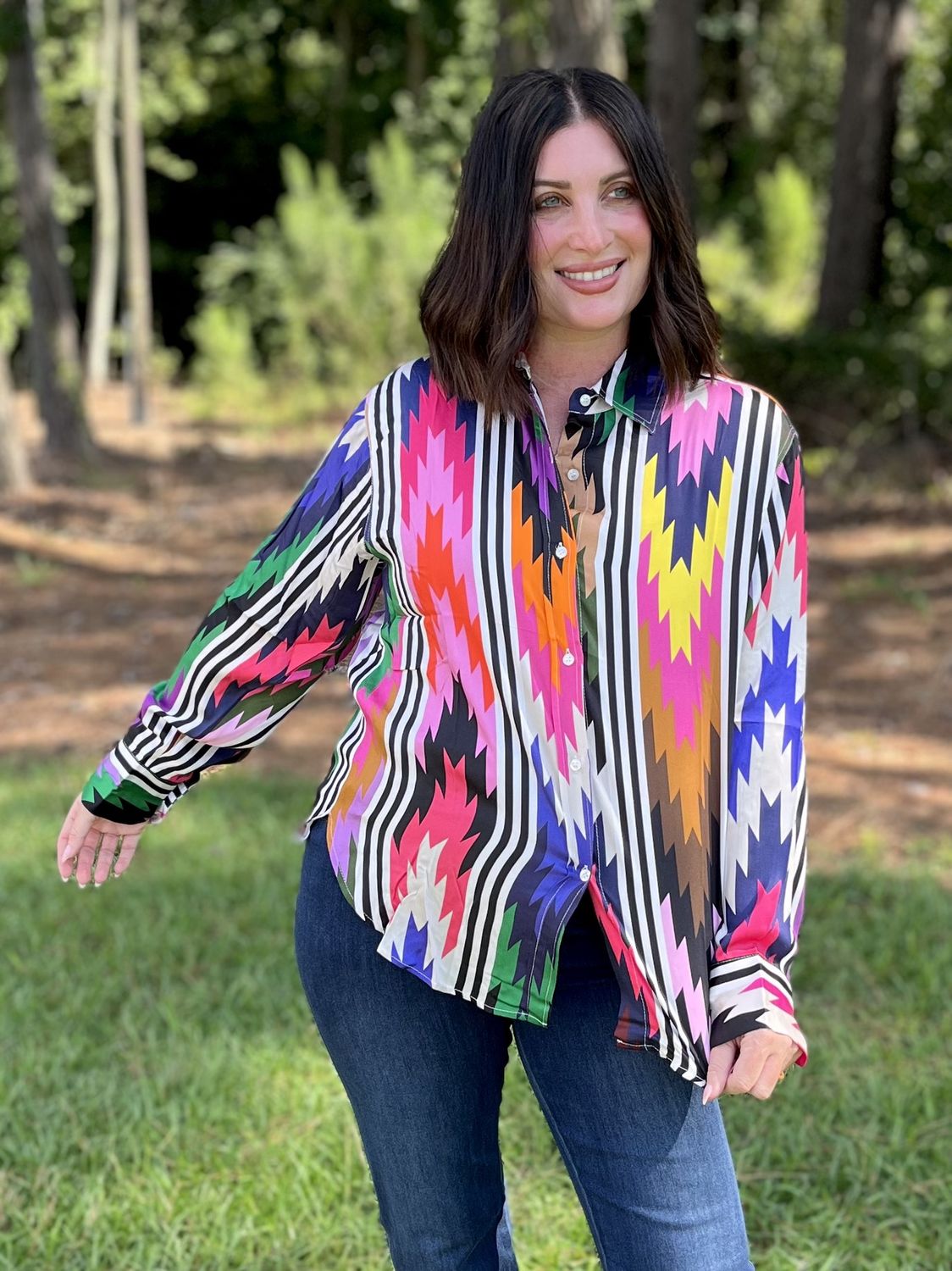 Vilagallo Donia Navy Print Button Down Blouse