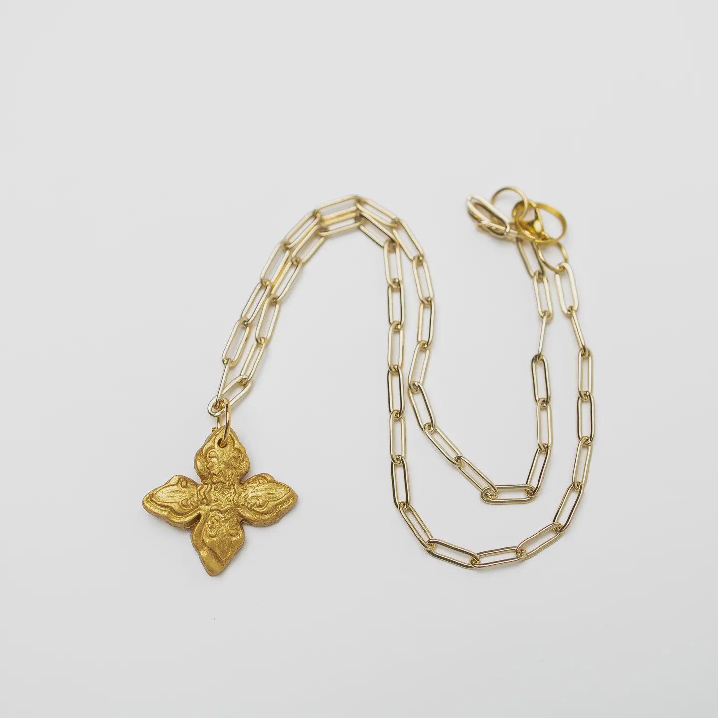 Hidden Truth Jewelry Small Gold Paperclip Chain with Kait Cross Necklace