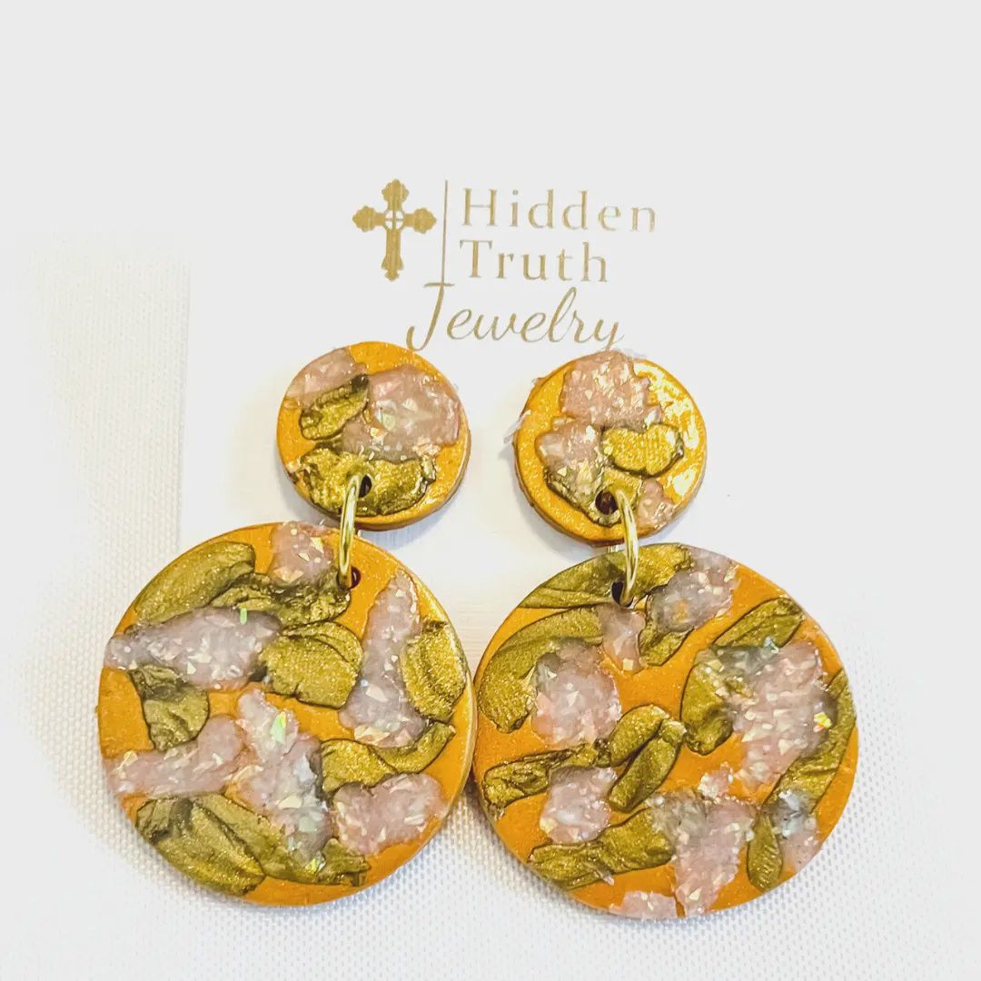 Hidden Truth Jewelry Gold Sparkly Circle Dangles