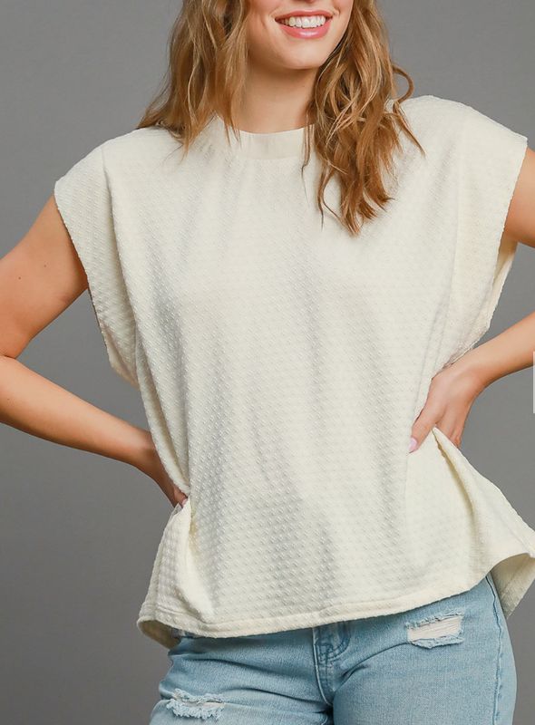 Umgee Ecru Jersey Jacquard Dolman Top