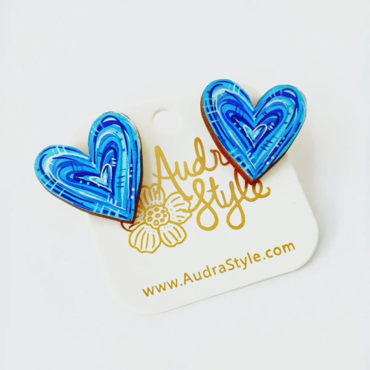Audra Style Valentine&#39;s Day Heart Stud Earrings - Blue White