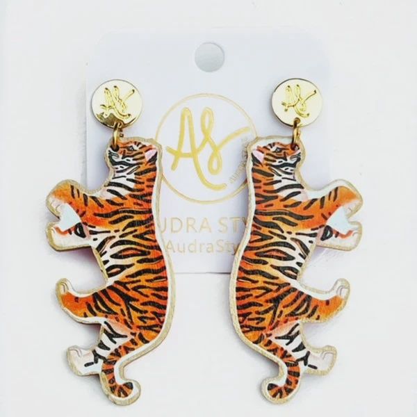 Audra Style Full Tiger Dangle