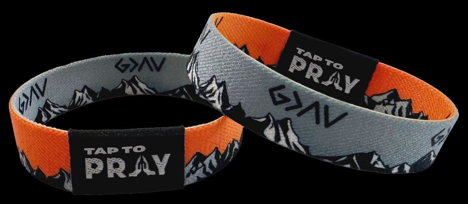 Versible Tap To Pray™ - Wristbands God is Greater than the High and Lows