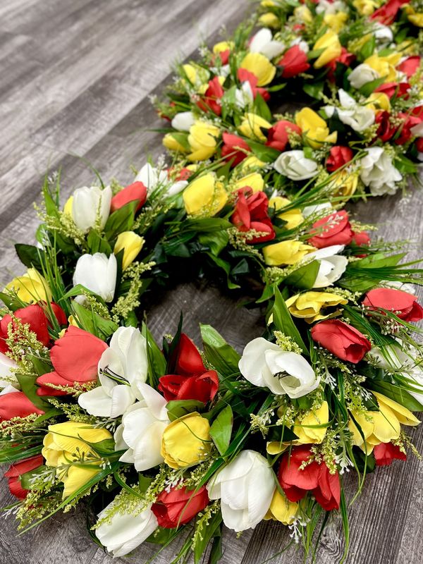 20&quot; Handmade Tulip Wreath