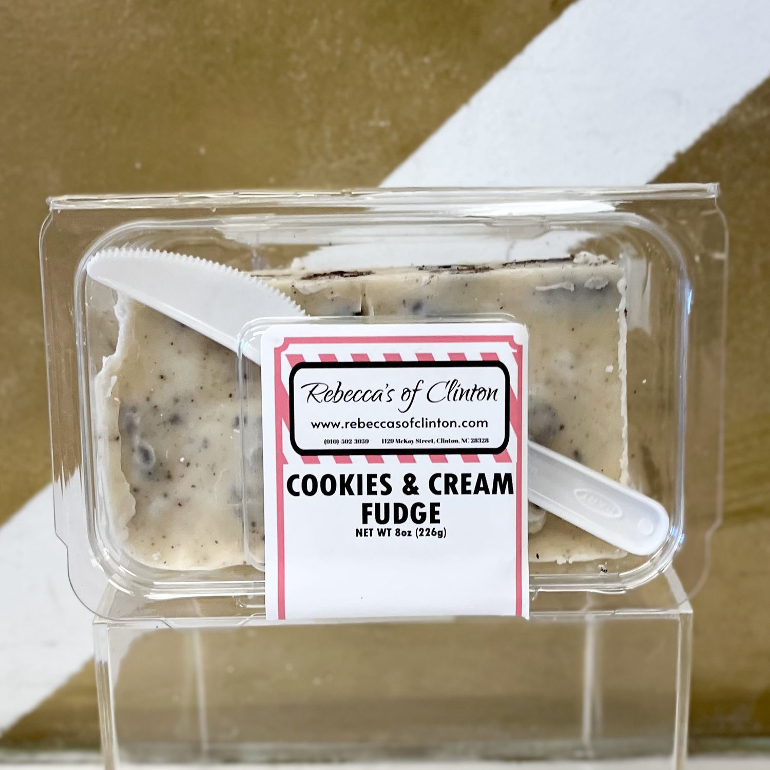 Rebecca&#39;s of Clinton Cookies &amp; Cream Fudge