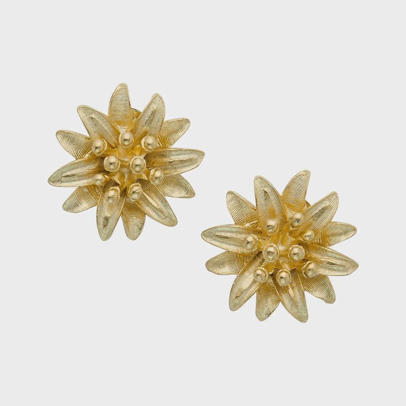 Susan Shaw Handcast Gold Flower Studs