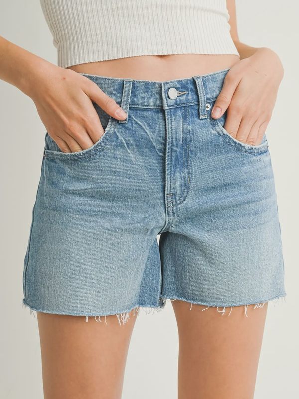Light Wash Longer Length Stretch Short