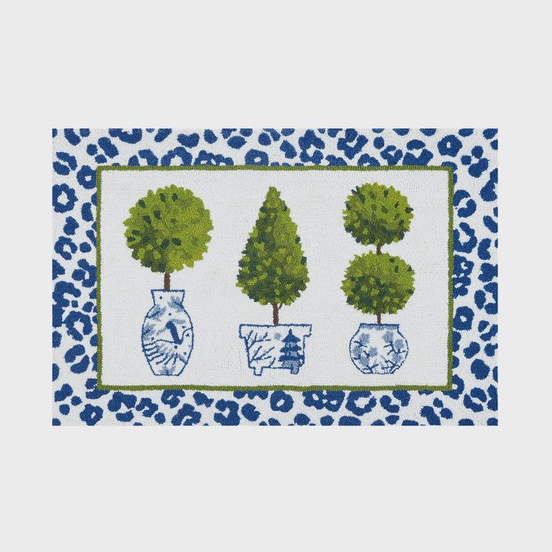 Peking Handicraft Leopard Print Topiary Hook Rug