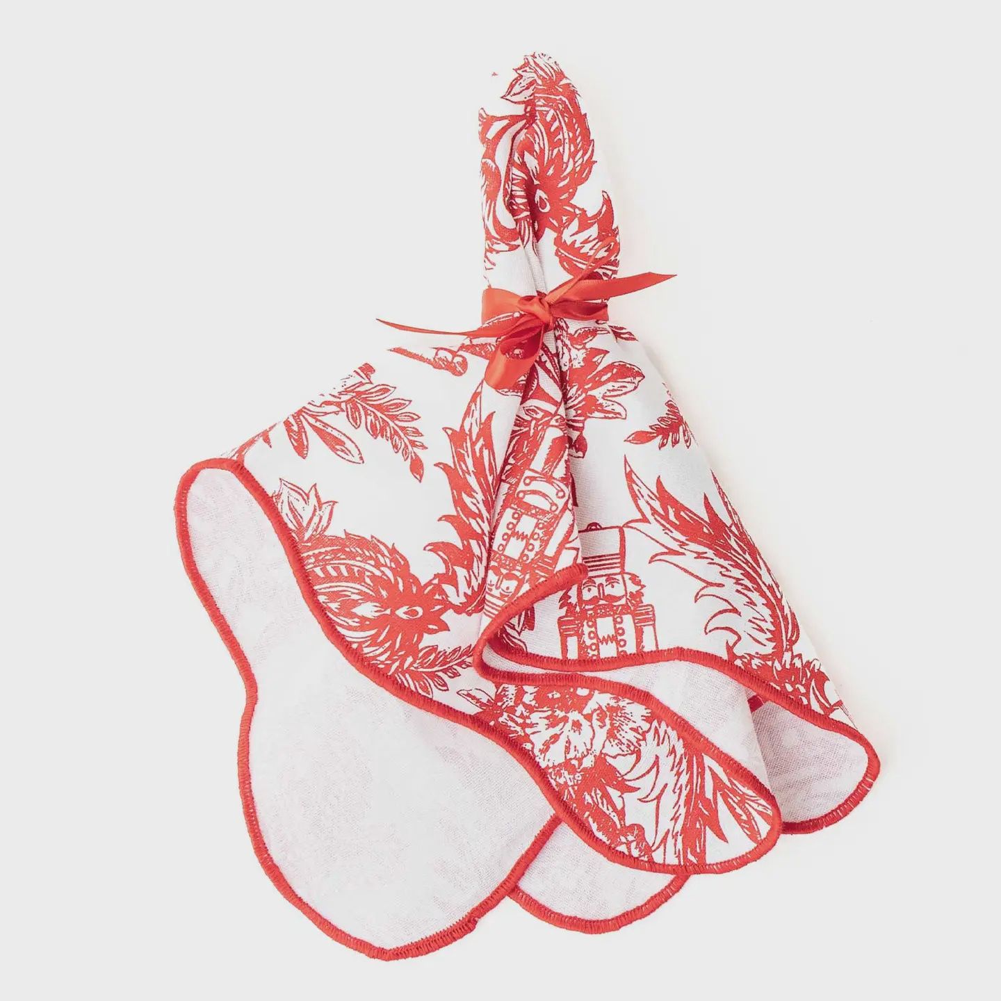 8 Oak Lane Nutcracker Toile Scalloped Dinner Napkin