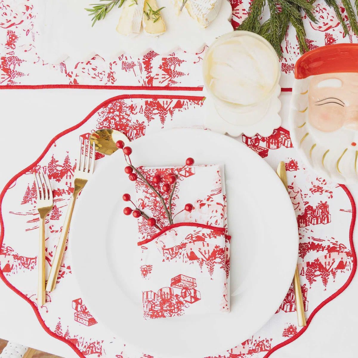 8 Oak Lane Santa Toile Reversible Placemat