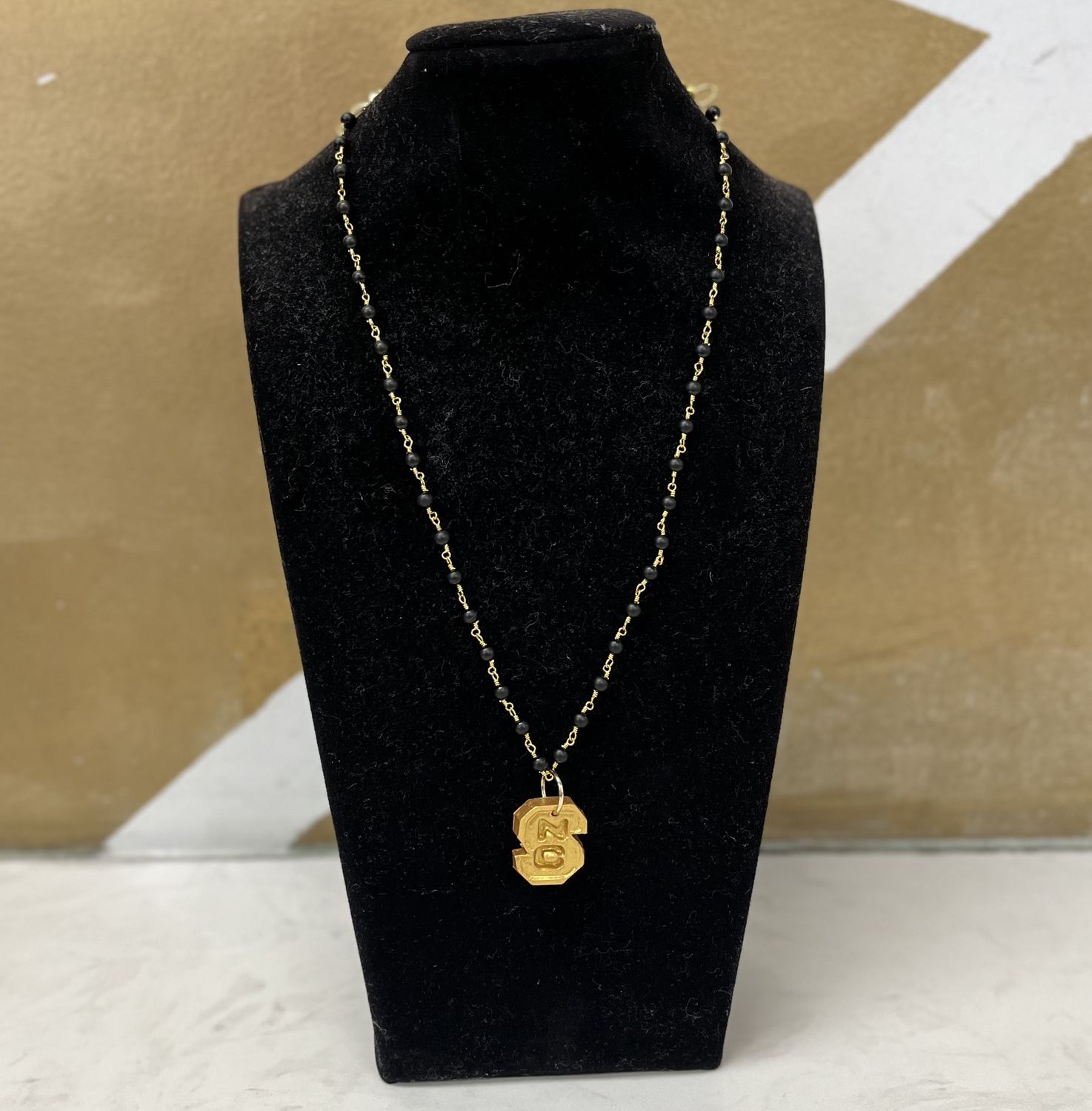 Hidden Truth Jewelry 18&quot; Black Chain with NC State Logo Necklace