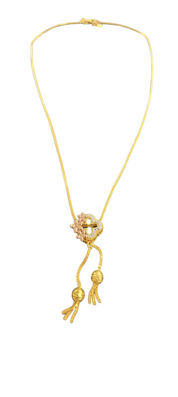 21K Two-Tone Flower Necklace