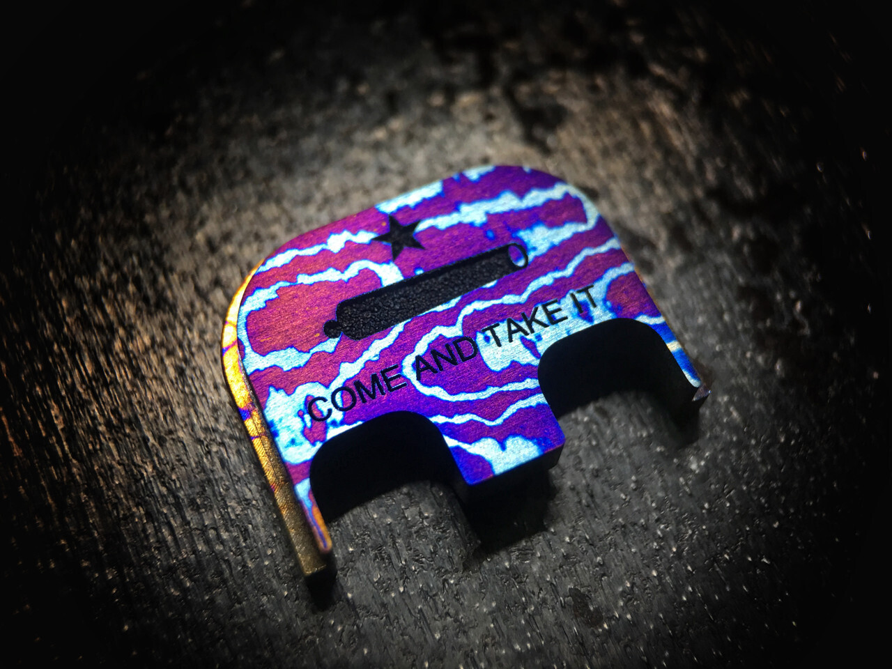 Moku-Ti Back Plate - Come And Take It #4 - (Standard Size)