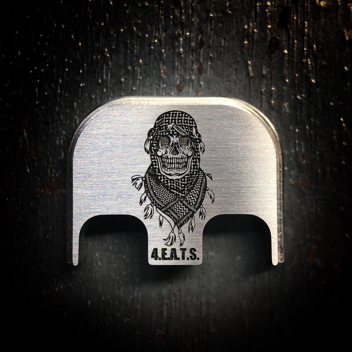 Shemagh Skull - Titanium - Deep Engraved Brushed