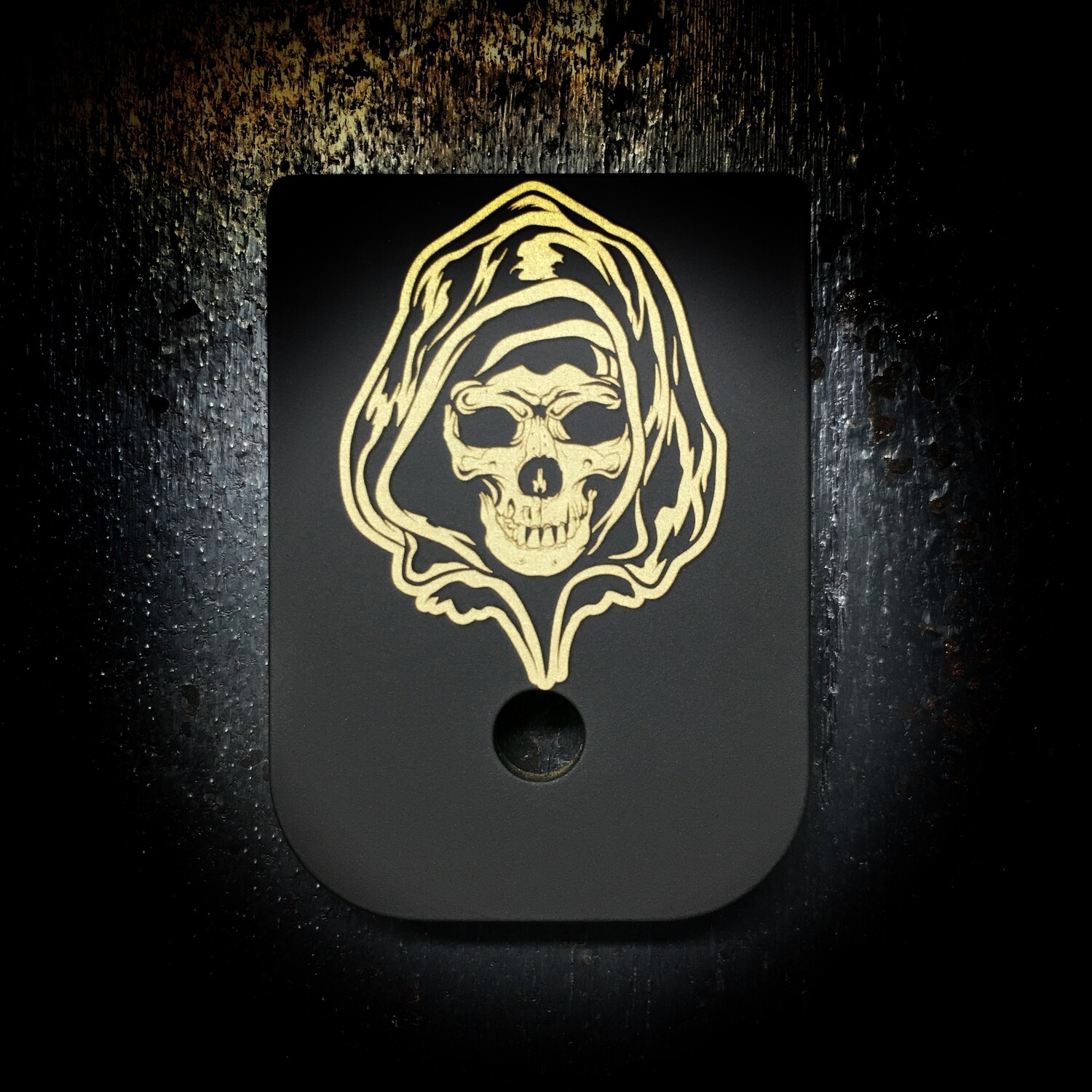 Reaper Mag - Brass - Black