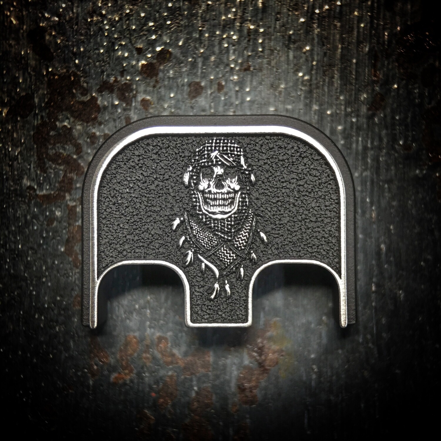 Shemagh Skull 3D - Titanium - Cerakoted Deep Engraved Brushed