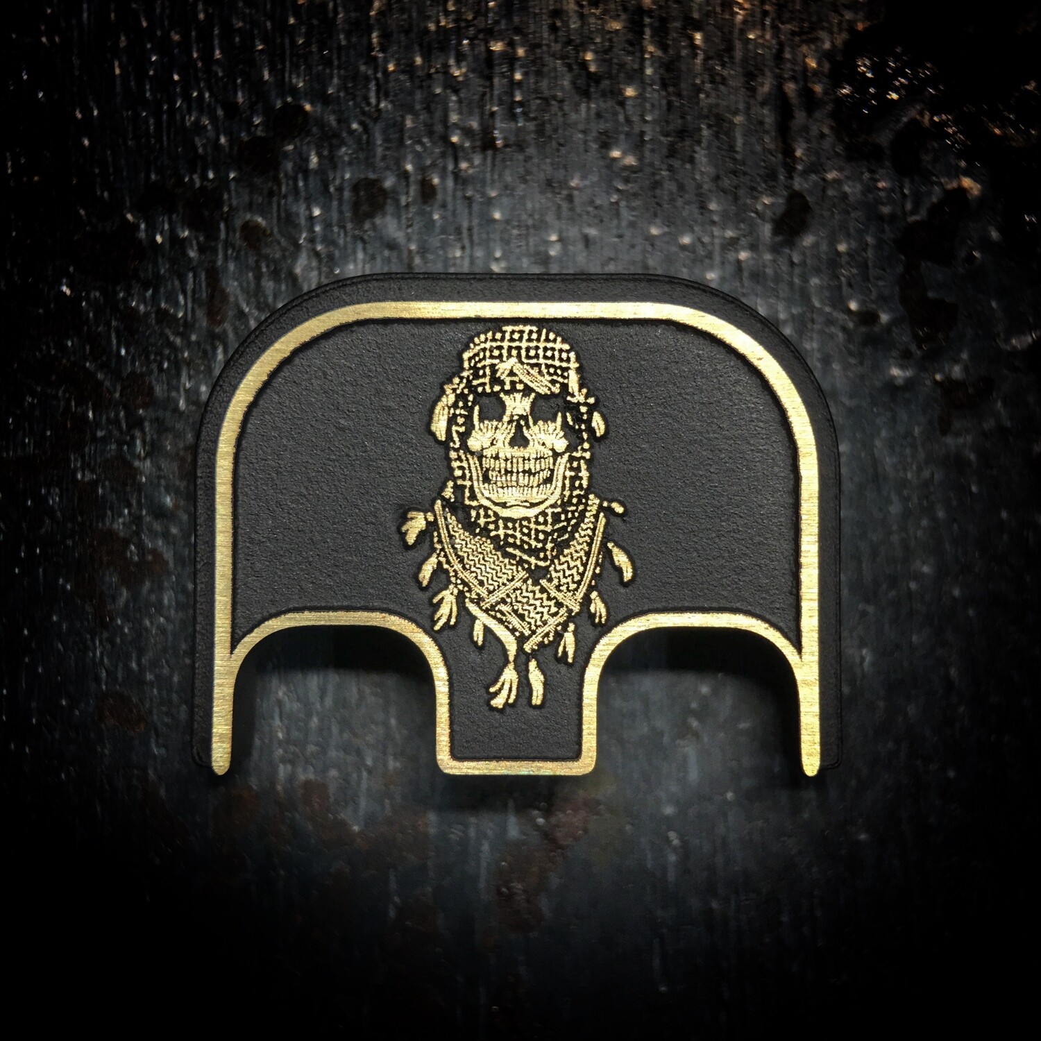 Shemagh Skull 3D - Brass - Cerakoted Deep Engraved Brushed
