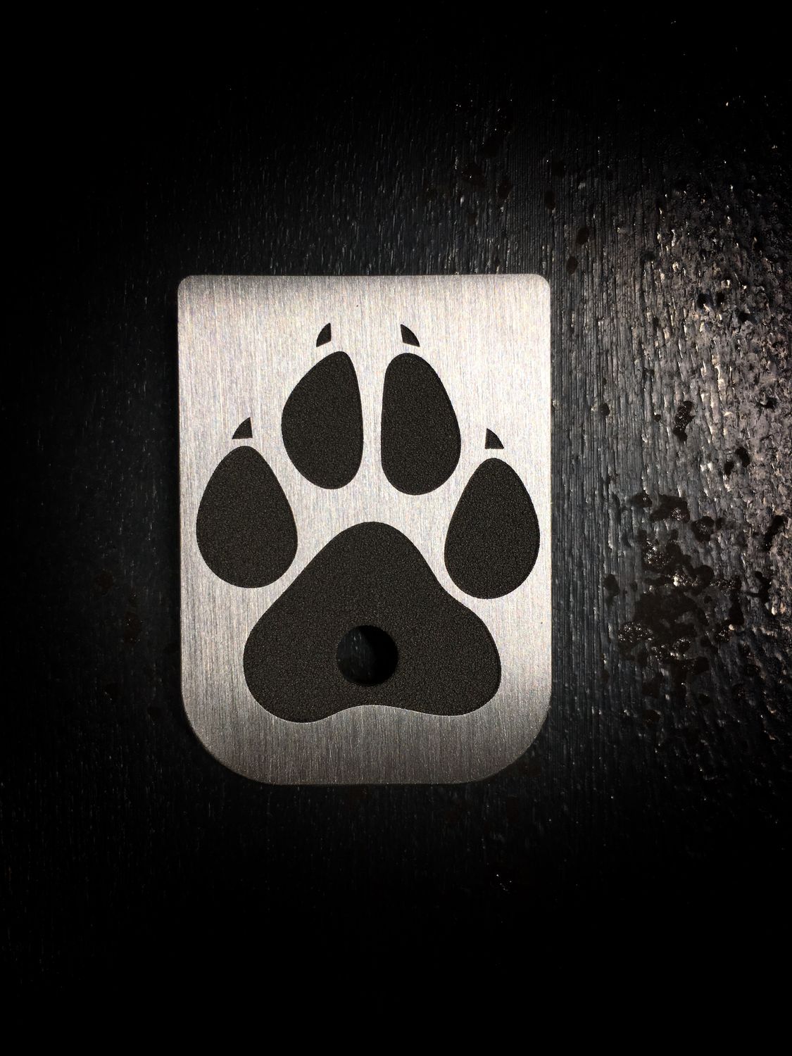 Dog Paw Mag - Titanium - Deep Engraved Brushed
