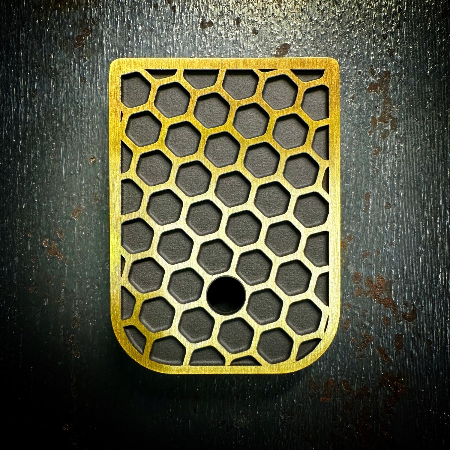 Honeycomb Mag 3D - Brass - Cerakoted Deep Engraved Brushed