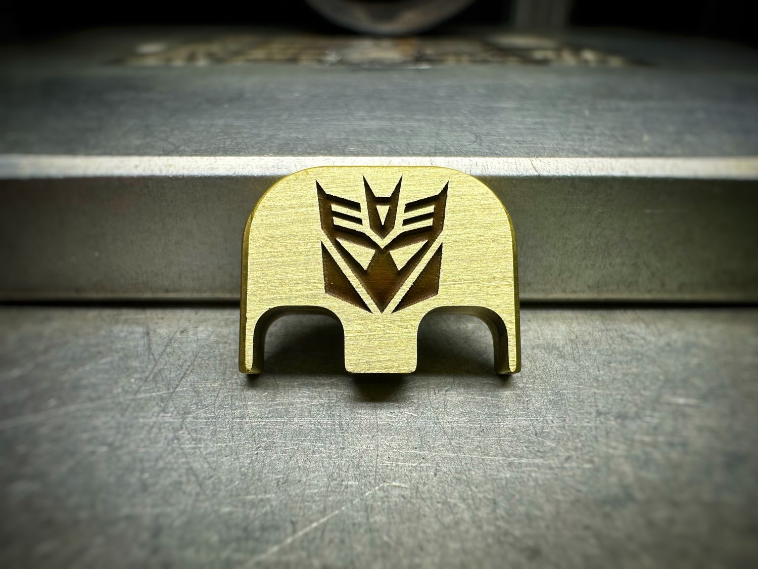 Decepticon - Brass - Deep Engraved Brushed