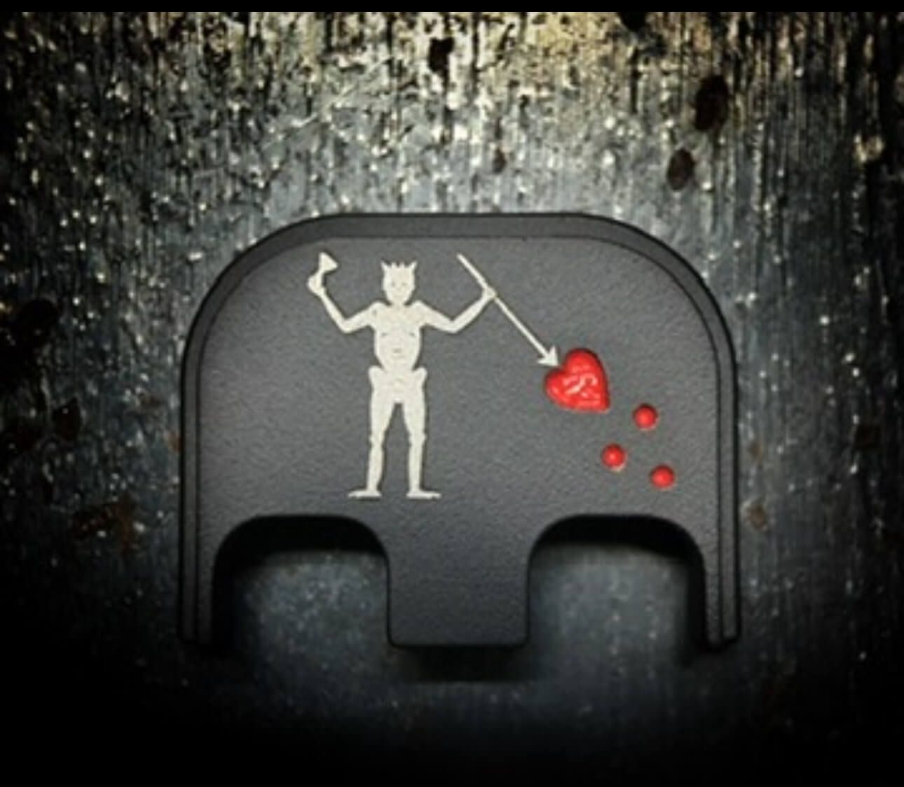 Blackbeard - Titanium - Black w/ Red Fill