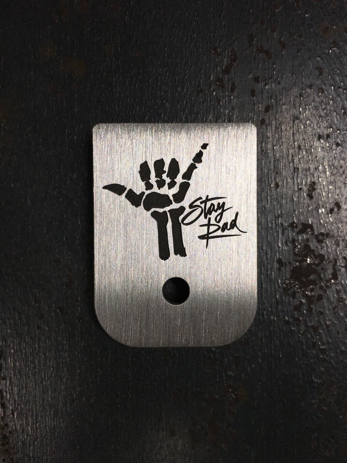 Stay Rad Mag - Titanium - Deep Engraved Brushed