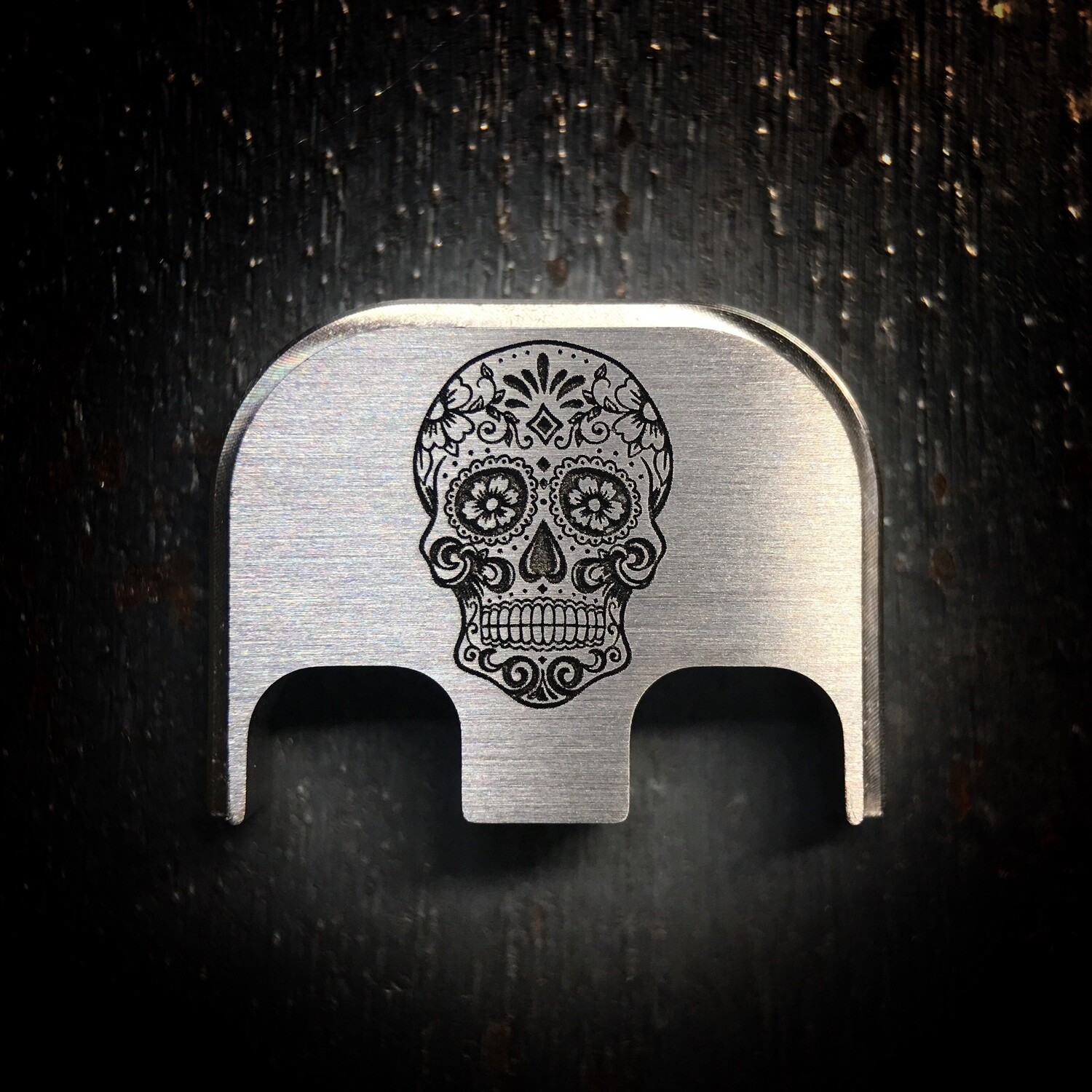 Sugar Skull - Titanium - Deep Engraved Brushed