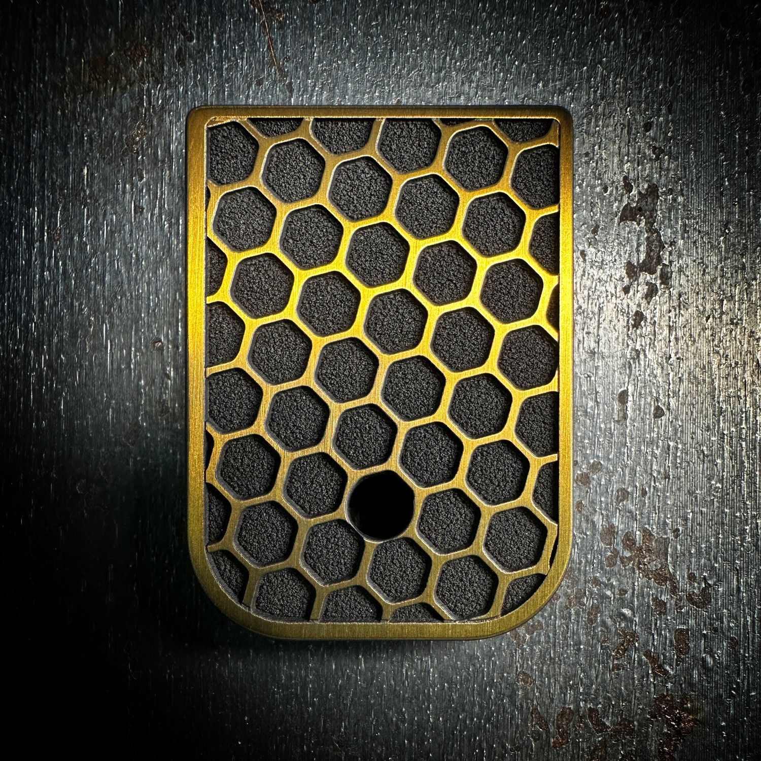 Honeycomb Mag 3D - Titanium - Cerakoted Deep Engraved Gold