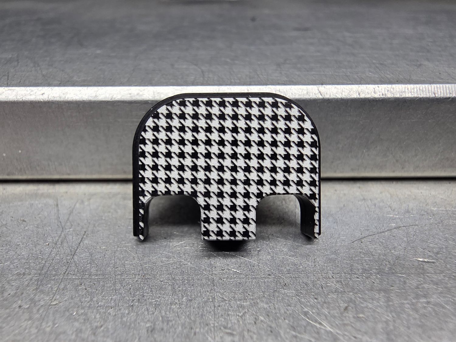 BLEM - Houndstooth - Black Traditional - Aluminum