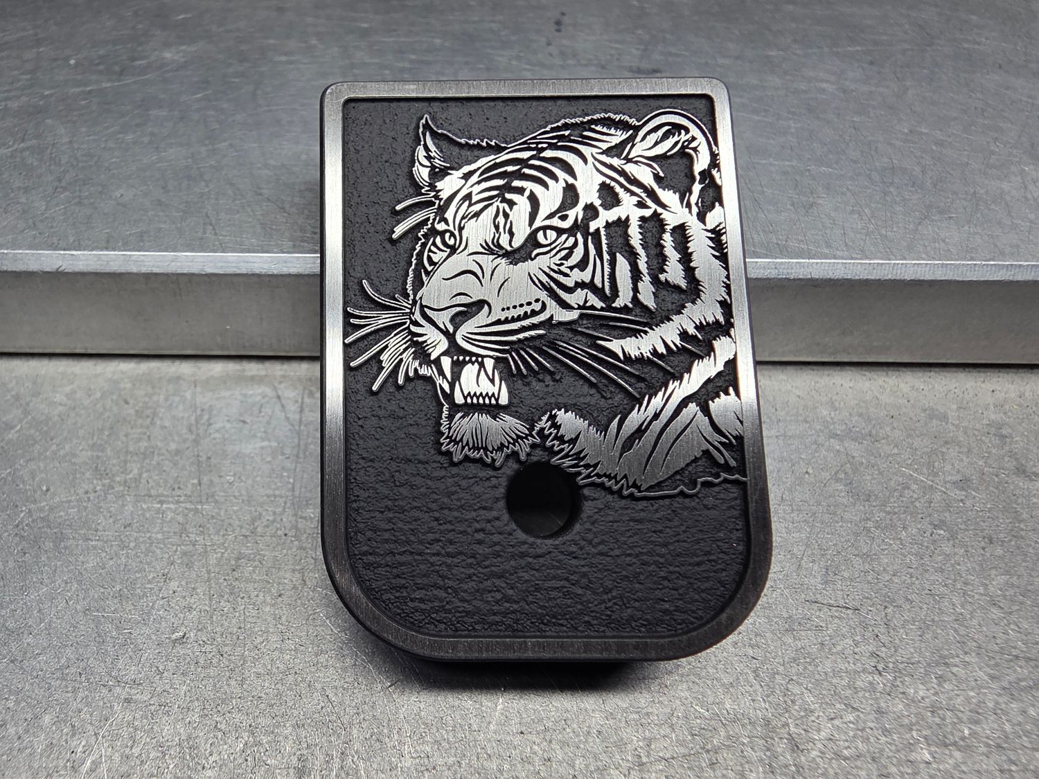 FS - Tiger Mag 3D - Titanium - Cerakoted Brushed