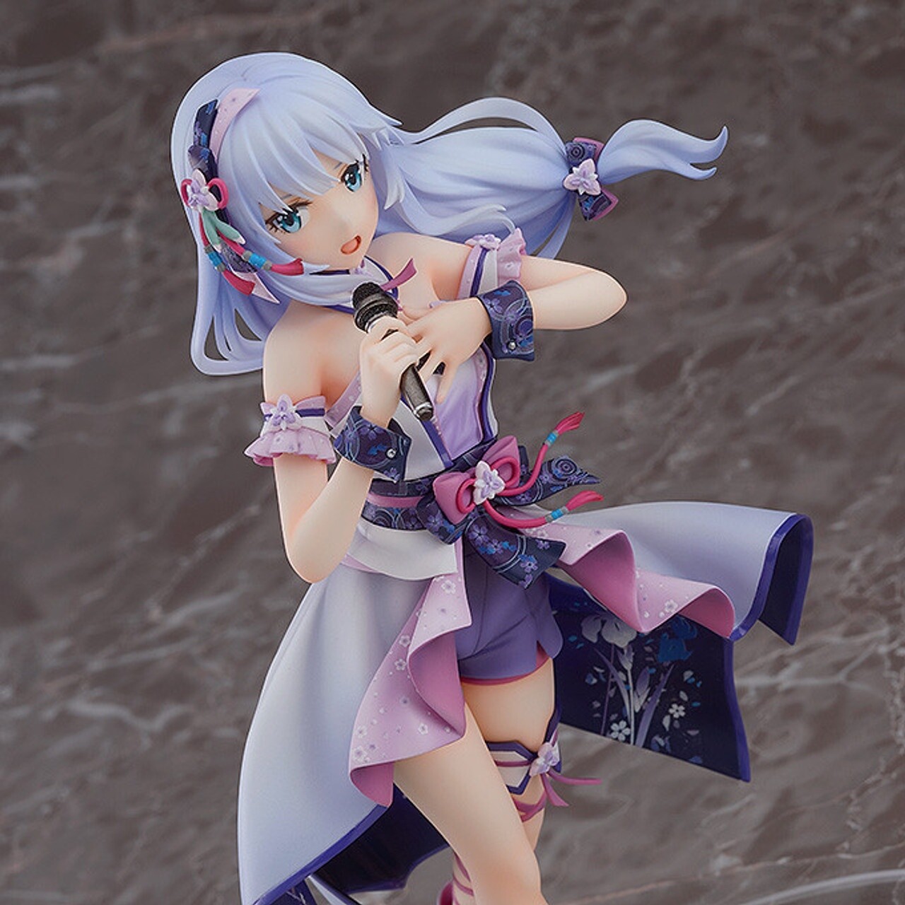 Tsumugi Shiraishi Pvc