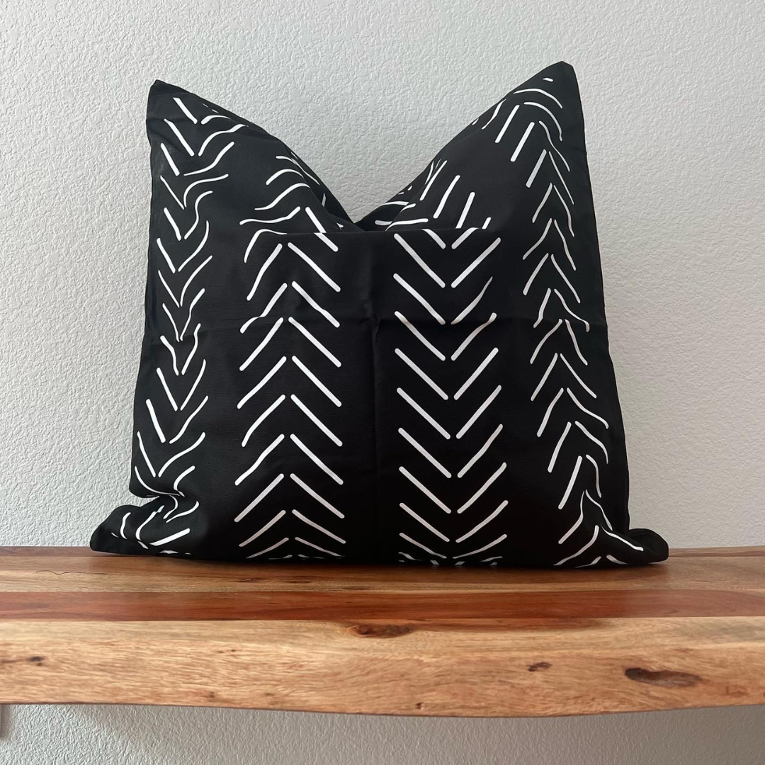 Throw pillow cover, modern chevron print