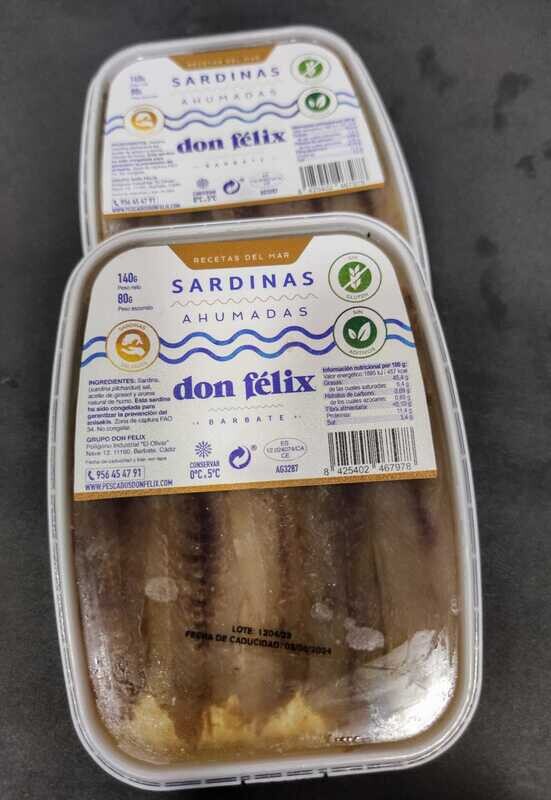 Sardinas ahumadas