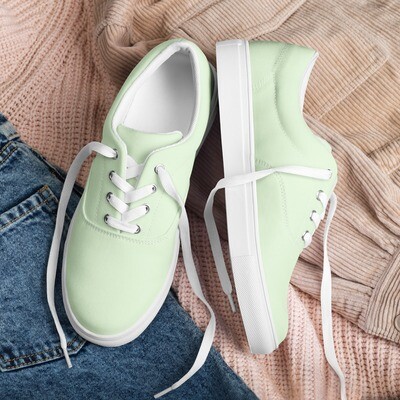 Light green women’s lace-up canvas shoes in sizes US5-12