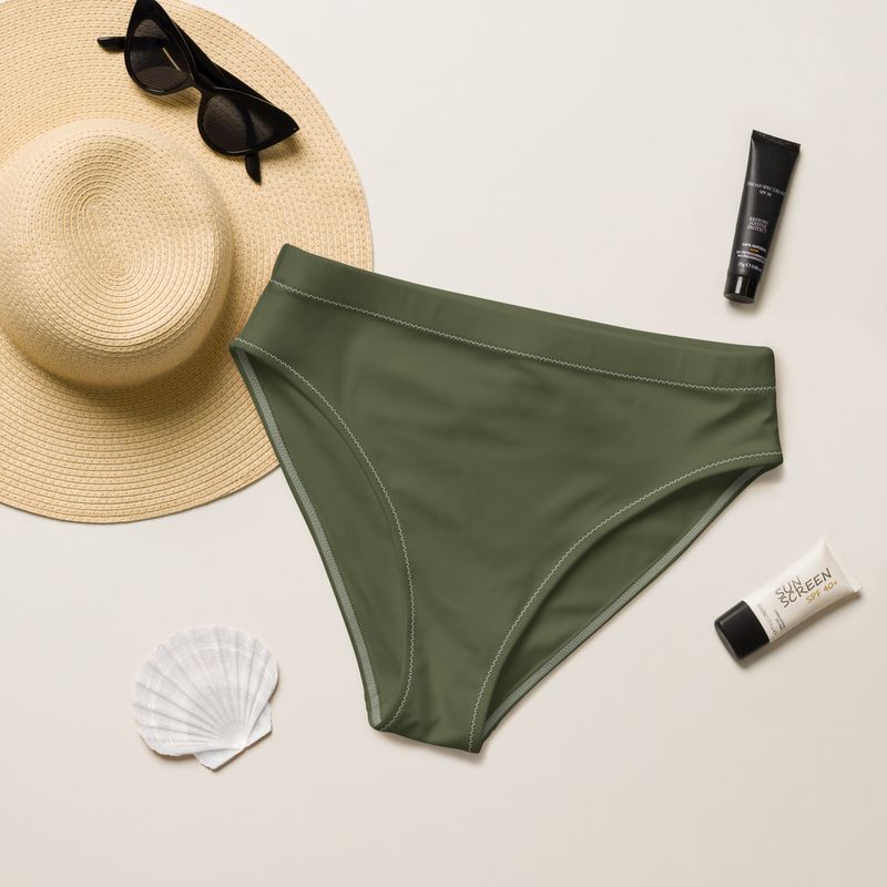 Olive green high-waisted bikini bottoms come with an olive green lining. They are made from recycled material.