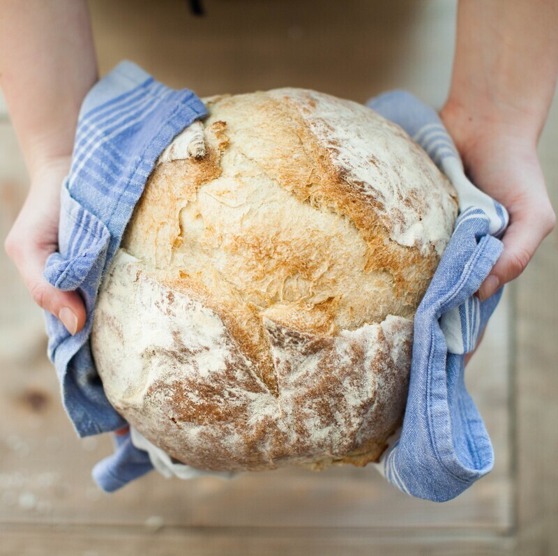 Artisan Bread, Butter &amp; Crackers  (v)