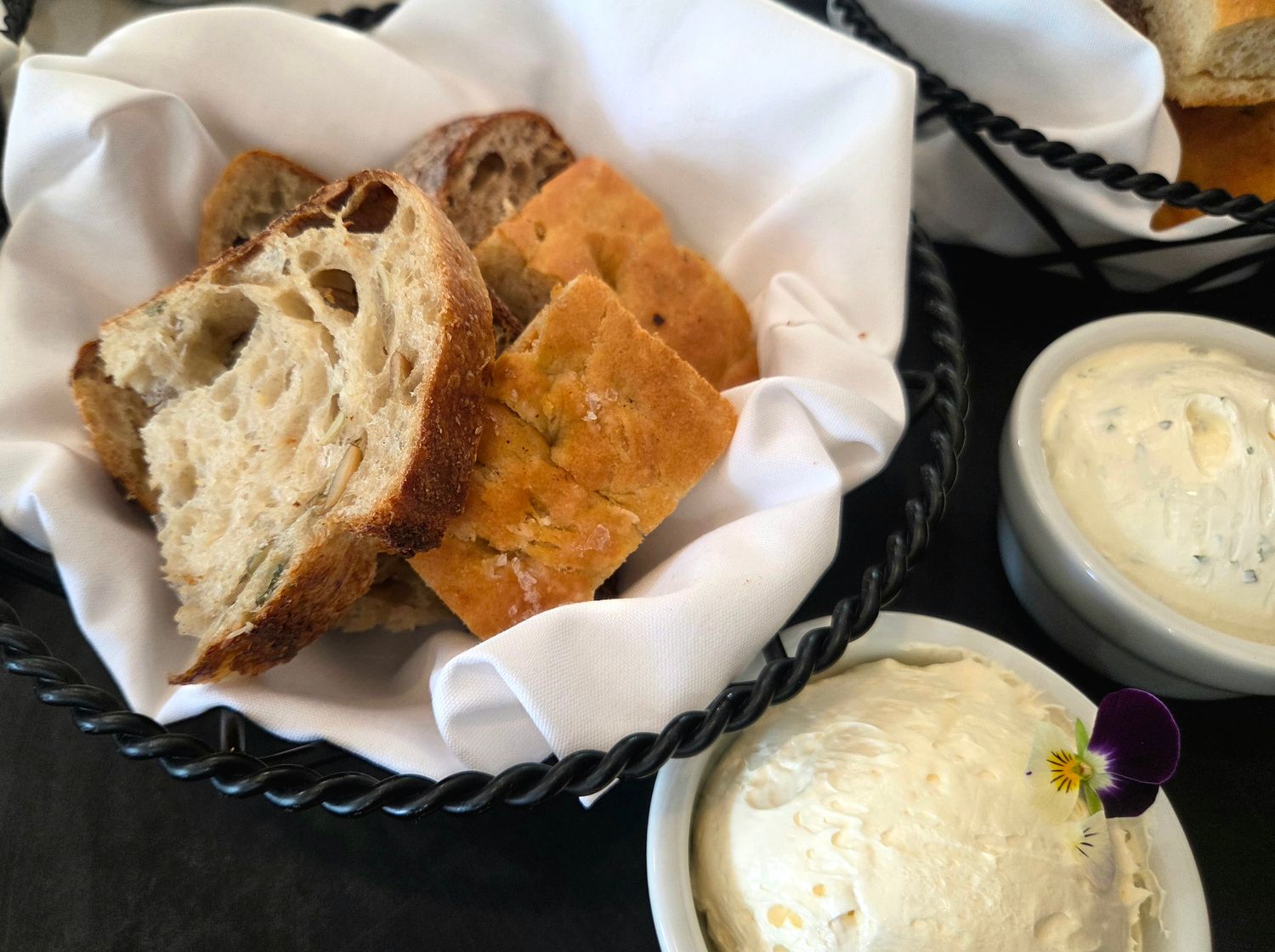Artisan Bread &amp; Crackers  (v)